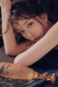 落日如红豆，相思写满天宋锦书江欲行最新章节在线阅读