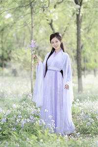 被龙族姨母抱走后，我灭了整个东海龙宫莹冰余光全本免费在线阅读