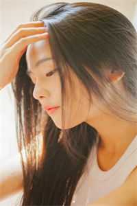 妻子为竹马出气给女儿灌酒，可她才吃头孢温以初佳佳最新章节笔趣阁小说百度云阅读